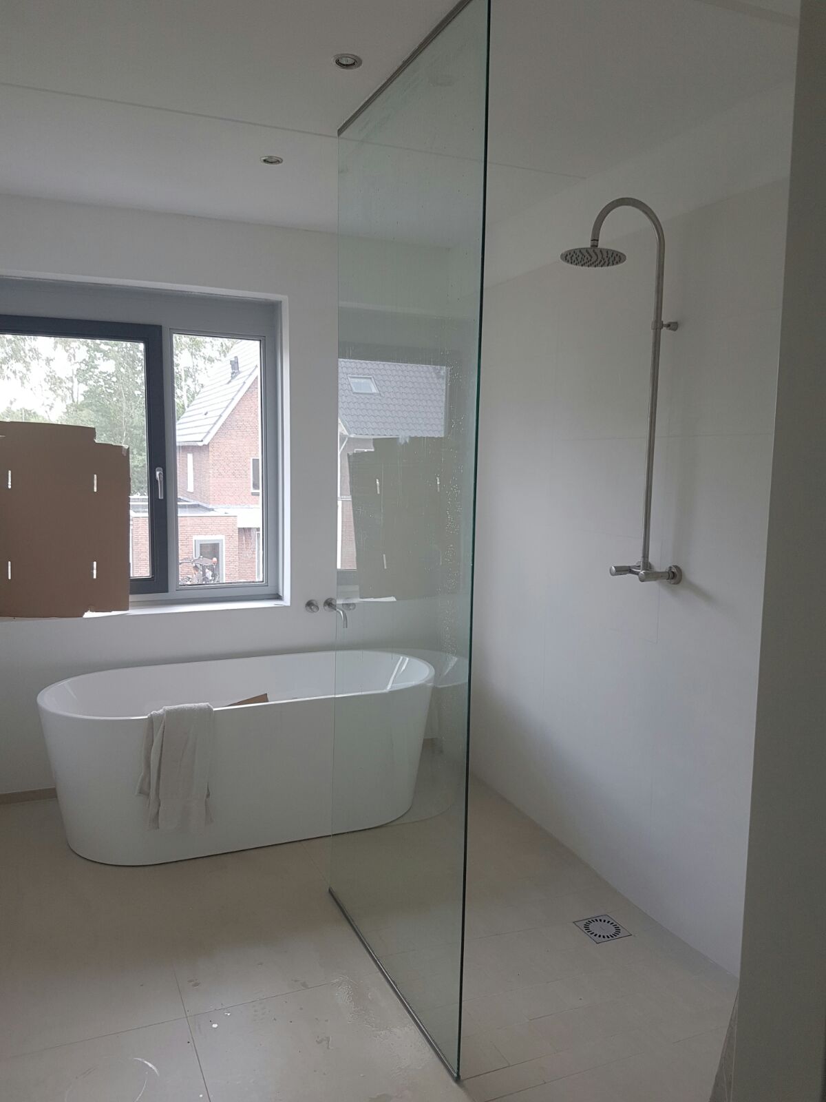 Douchewanden douchewand op maat laten maken glasbestellen.nl Douchewand laten plaatsen
