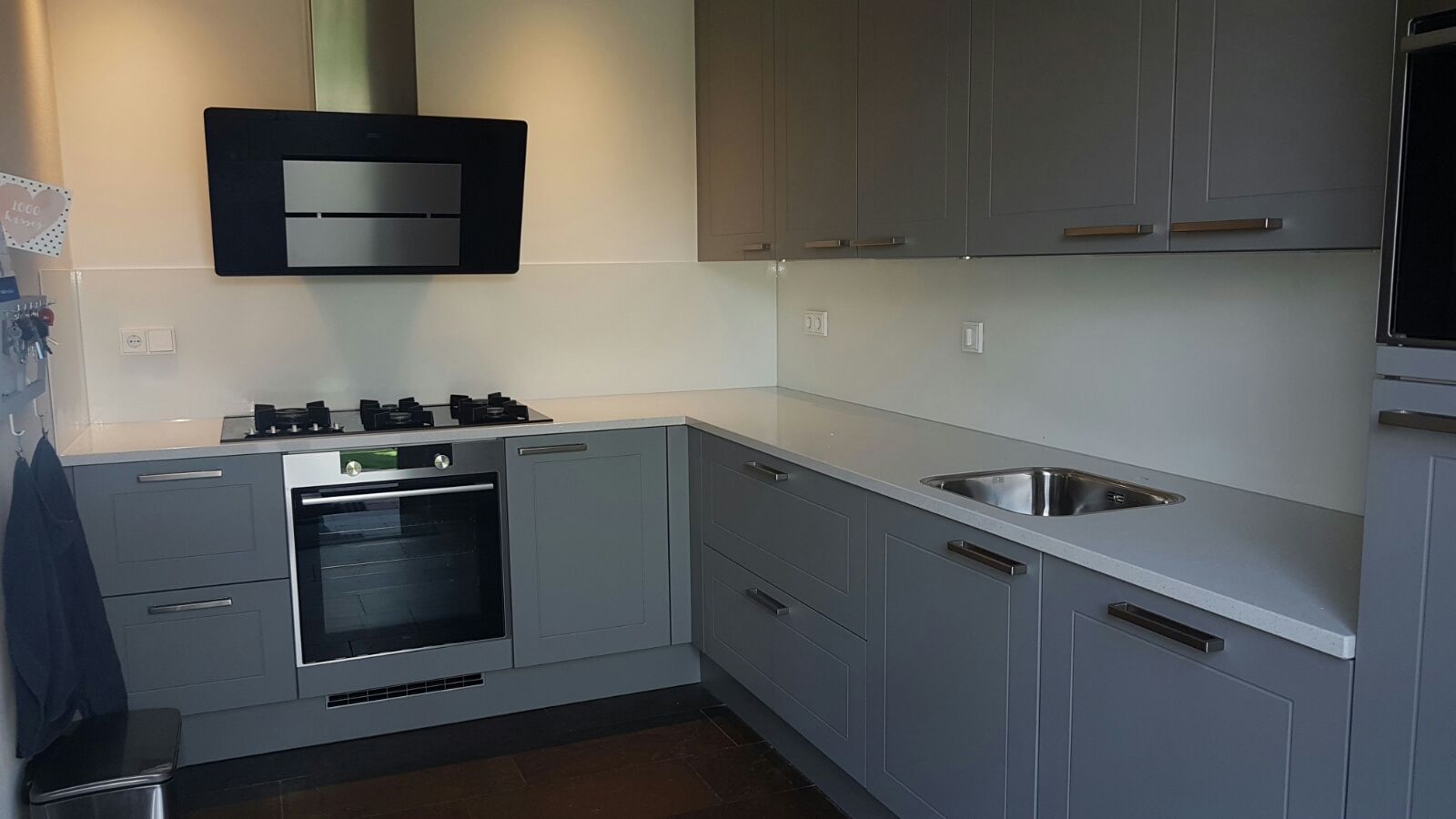 Keuken achterwand werk glasbestellen.nl